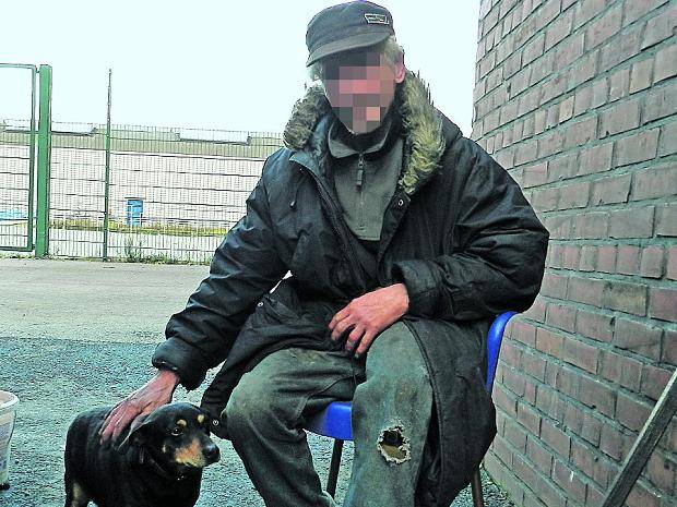  Obdachlose haben es gerade bei kühlen Temperaturen nicht leicht. Eine Gruppe Neusser will helfen. 