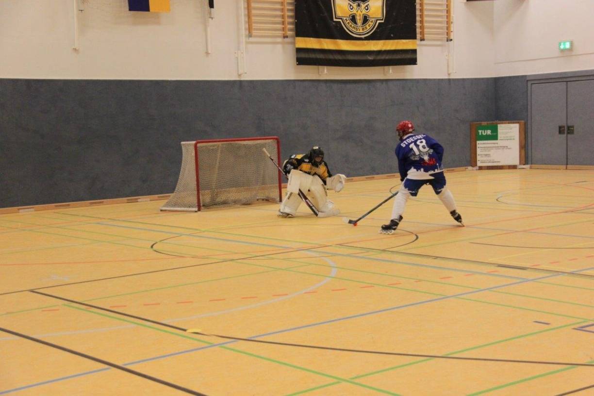  Der Endspiel-Held: CEK-Goalie Falk Schumacher hielt im Finale alle fünf Penalties.  