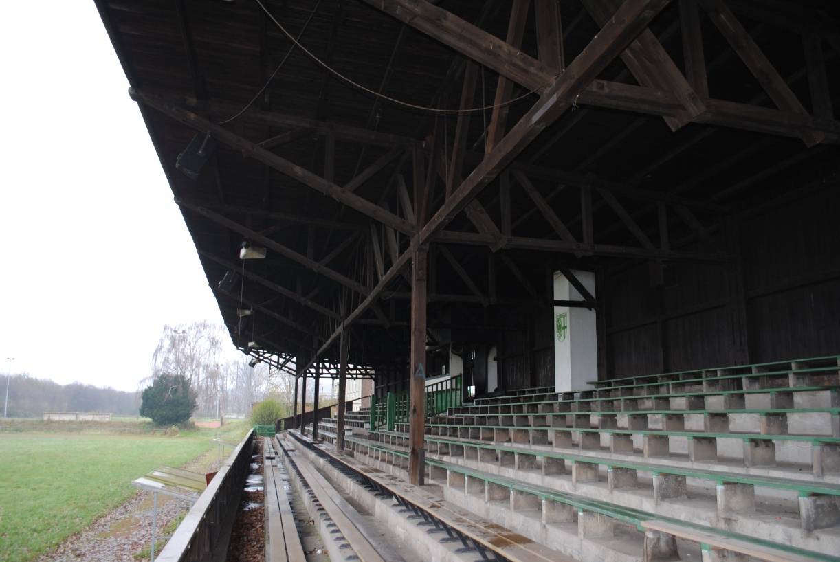  Ein Bild, das echten VfR-Fans die Tränen in die Augen treibt: das Stadion an der Hammer Landstraße vor dem Abriss. 
