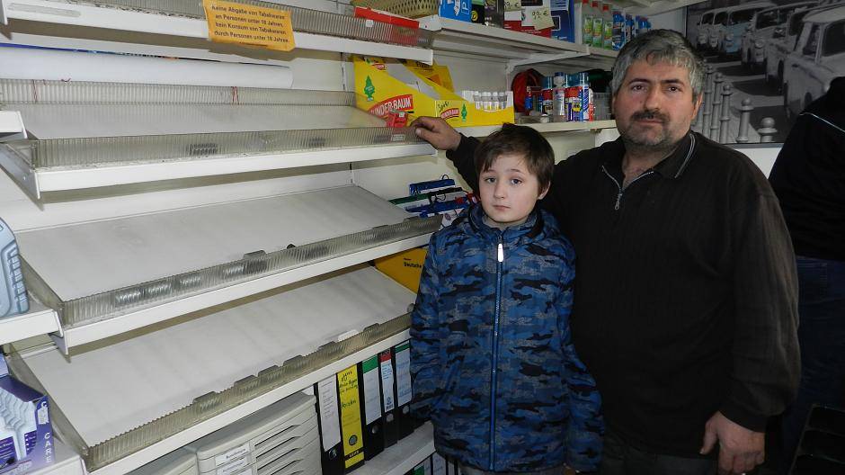 Einbruch in Tankstelle Hoisten: sogar Duftbäumchen geklaut