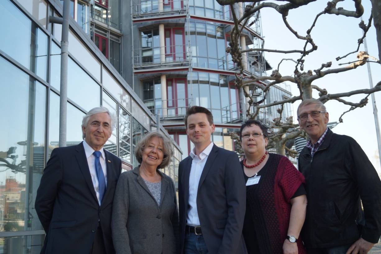 Politischer Paukenschlag: Josef Karis gründet die „Freien Wähler Kaarst im Zentrum“