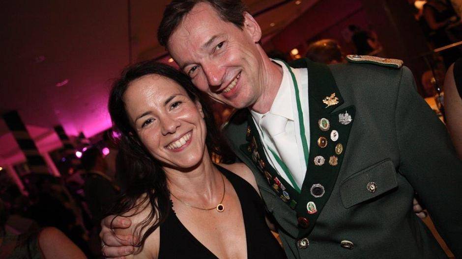 Alle Fotos zum Schützenfest gibt es auf www.fotoatelier-bathe.de. Dort können die...