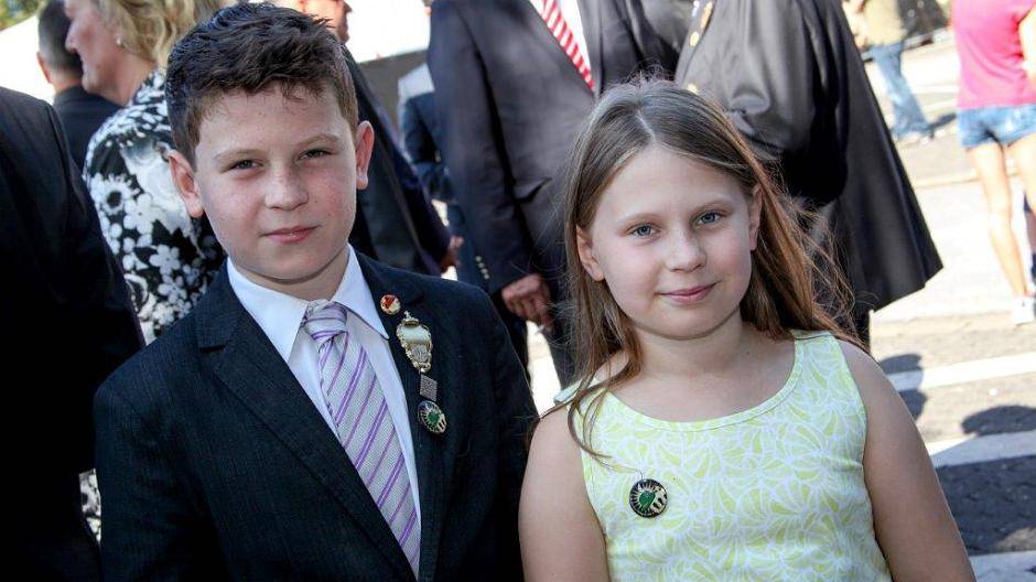 Alle Fotos zum Schützenfest gibt es auf www.fotoatelier-bathe.de. Dort können die...