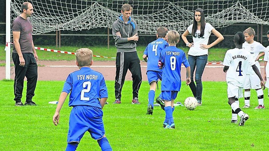 Kampf um Kunstrasenplatz: TSV Norf sucht weitere Unterstützer