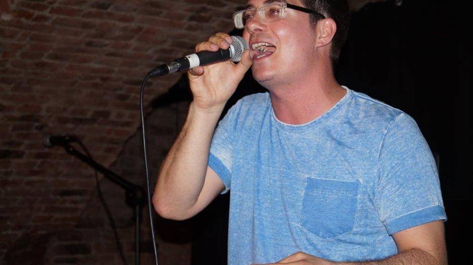 MaximNoise, Neusser Musiker: Meine Gedanken sind in Paris, meine Gedanken sind bei DIR!...