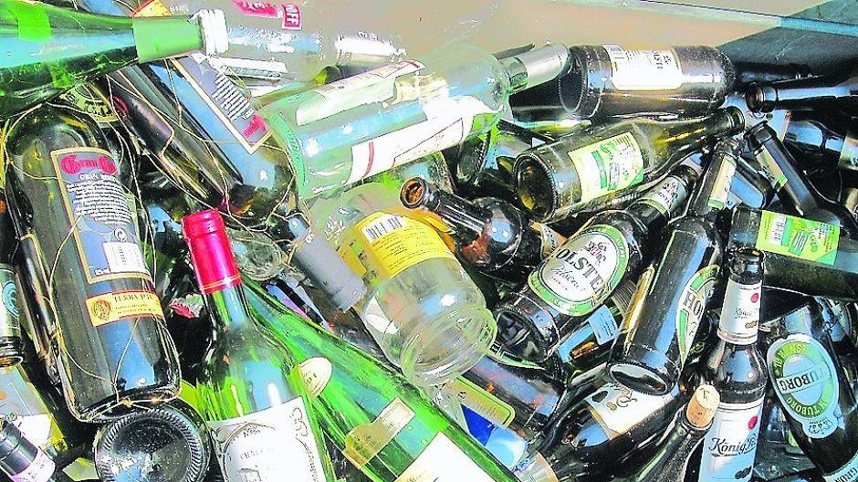 Linke verhindern Kriminalisierung von bedürftigen Flaschensammlern