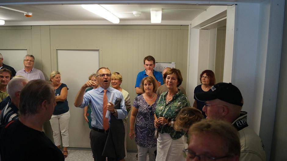 Über 200 Bürger besuchten beim Tag der offenen Tür das Wohnheim in...