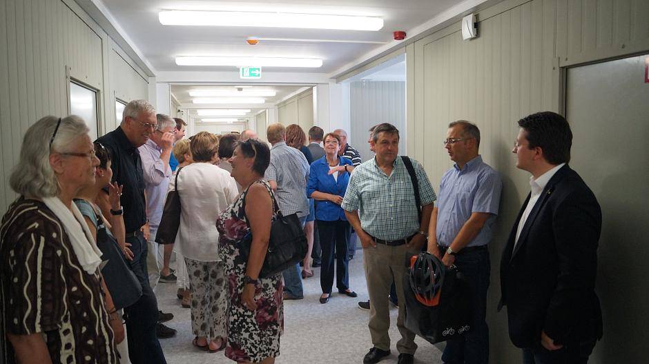 Über 200 Bürger besuchten beim Tag der offenen Tür das Wohnheim in...