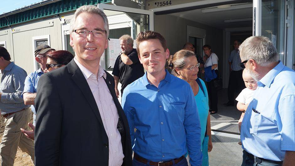 Landrats-Kandidat Hans Christian Markert (l.) und Bürgermeister-Kandidat Christian...