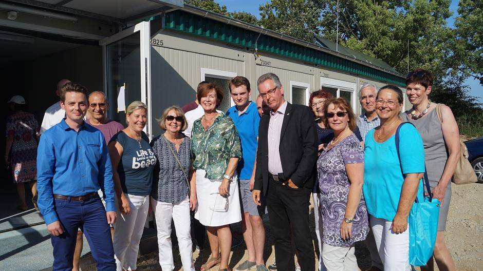 Bürgermeisterkandidat Christian Gaumitz (l.) und Fünfer-Bündnis (SPD, Grüne, UWG,...