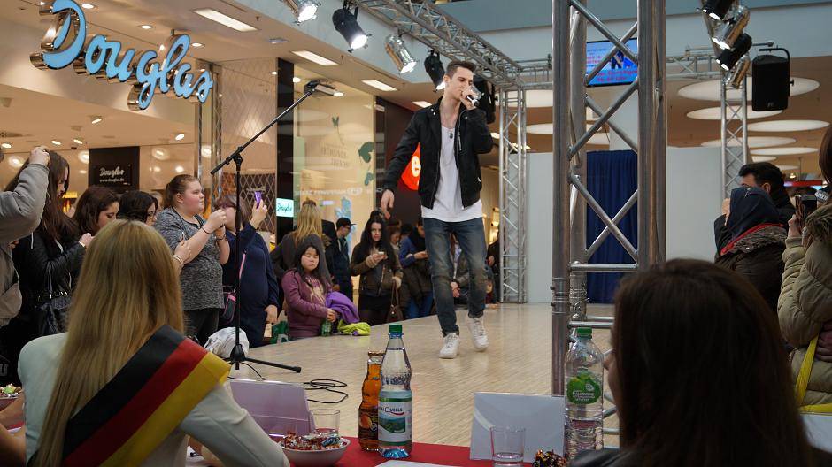 Auch Jury-Mitglied KiiBeats zeigte, was er als Künstler so drauf...