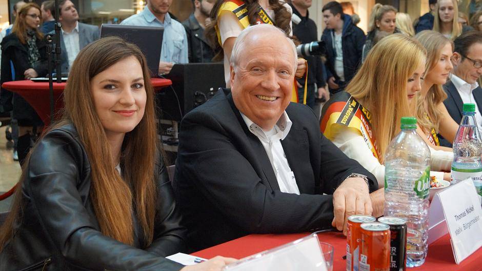 Auch Stadt-Kurier-Redakteurin Violetta Buciak, stellvertretender Bürgermeister und...