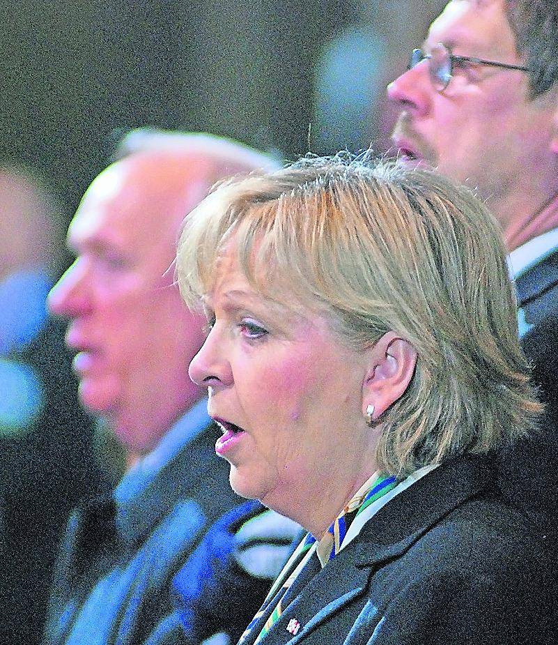 Kirchen wieder voll: Katholiken melden sich eindrucksvoll zurück