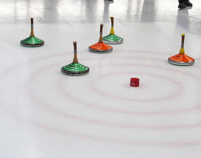 Curling: Wer wird Kaarster Weihnachtsmeister?