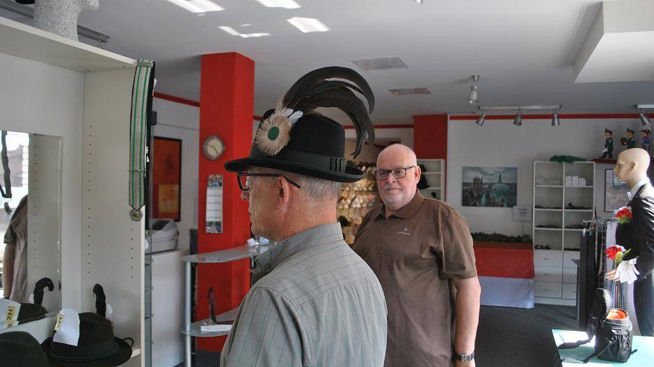 Die UniformDas wichtigste Erkennungszeichen des Schützen. Mein erster Ansprechpartner...