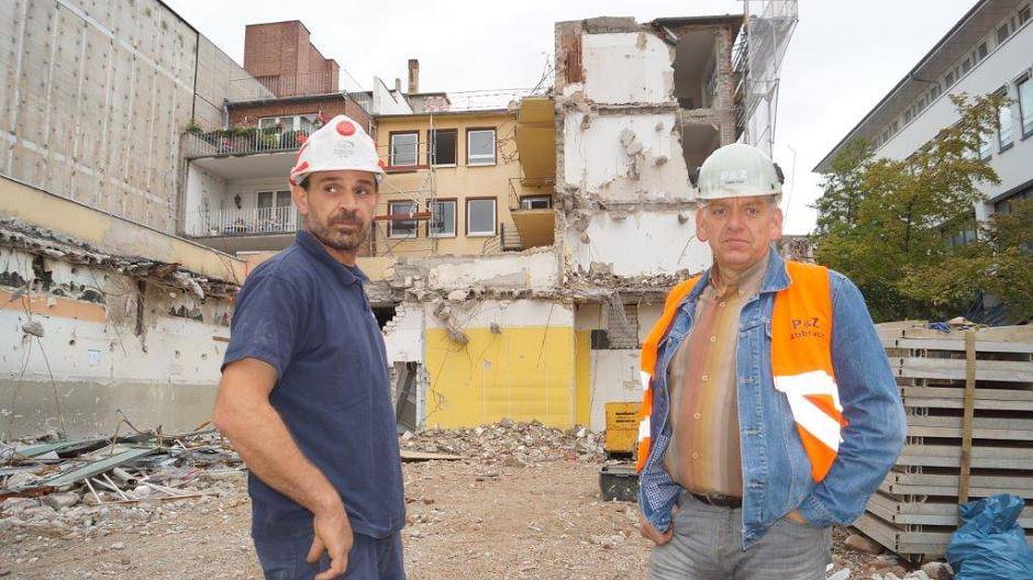 Polier Peter Dobras und Projektleiter Dieter Paul sind die Chefs auf der...