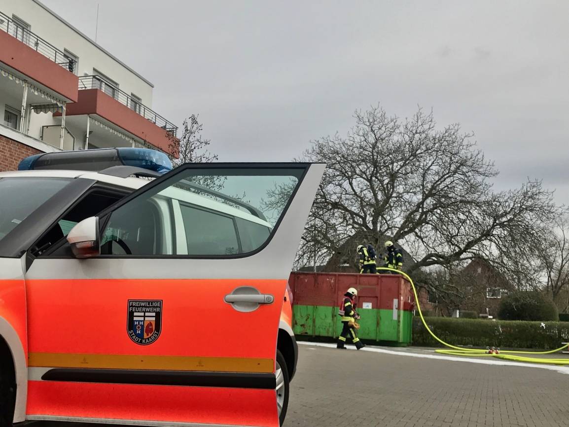 Brand im Schuttcontainer gelöscht