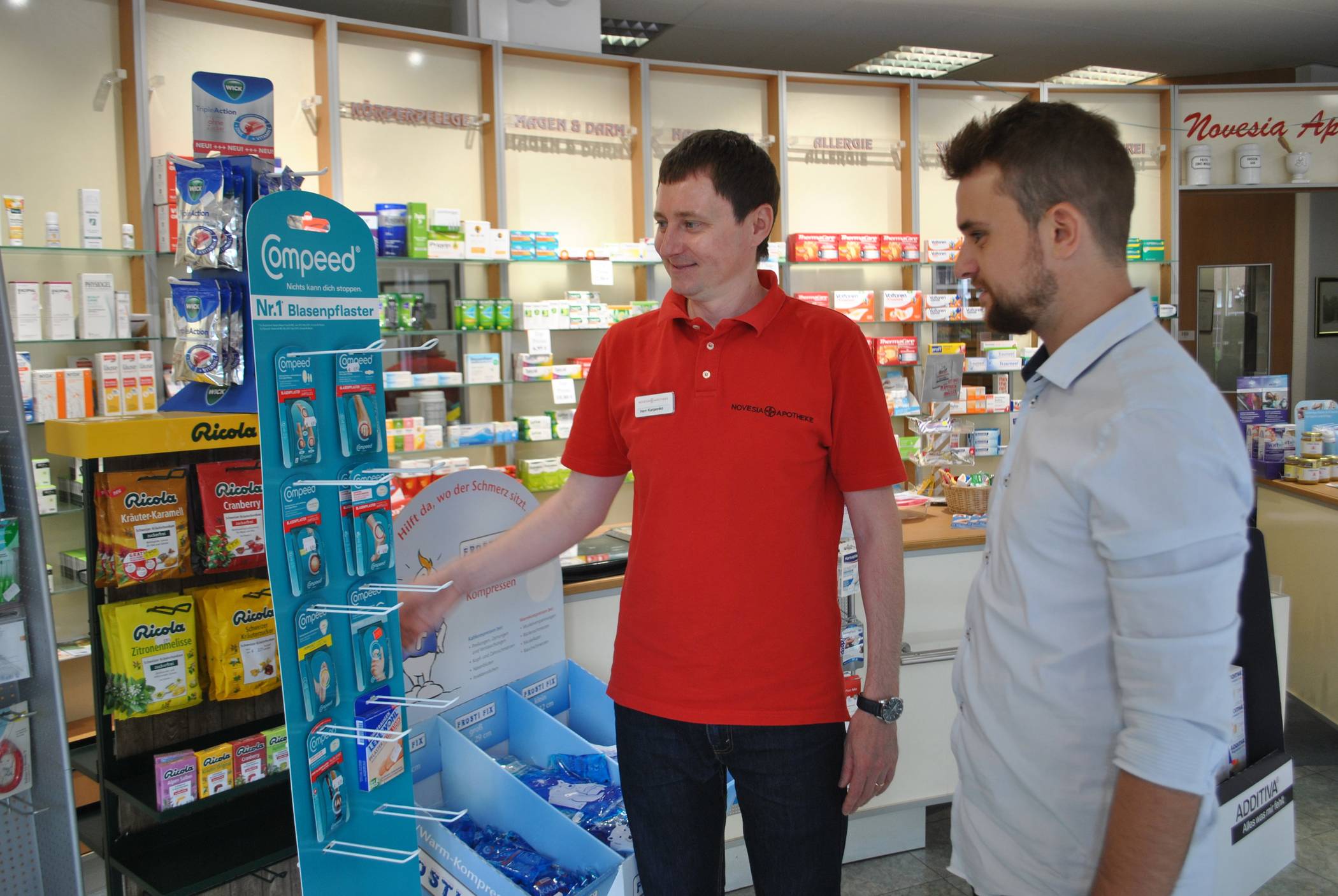  In der Novesia Apotheke. 
