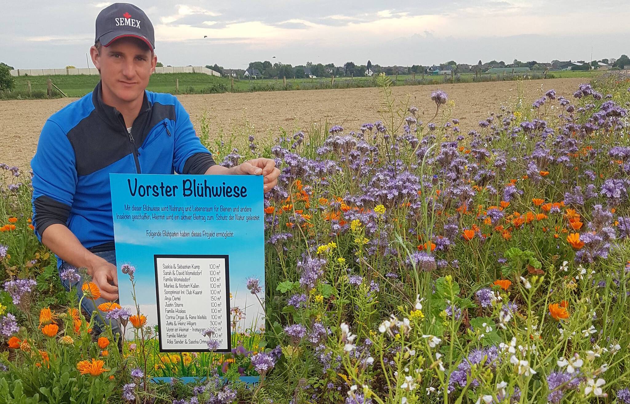  Stefan Schwengers, Landwirt aus Vorst, verpachtet blühende Flächen im Namen des Artenschutzes. 