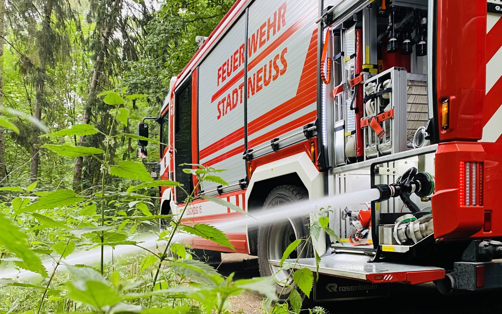Kommunen- und Behördenübergreifende Zusammenarbeit bei der Waldbrandbekämpfung