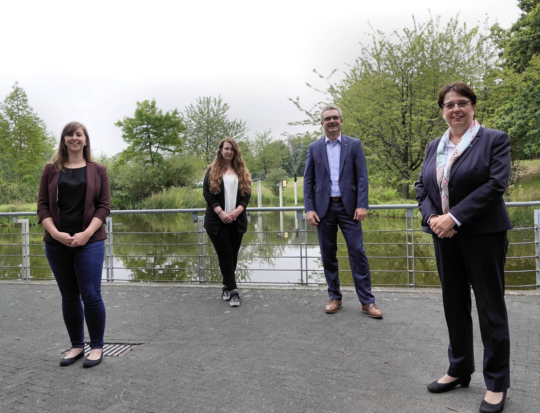  v.l. Ann-Kathrin Esch, Maria Pantiou, Uwe Schielke und Dr. Ulrike Nienhaus. 
