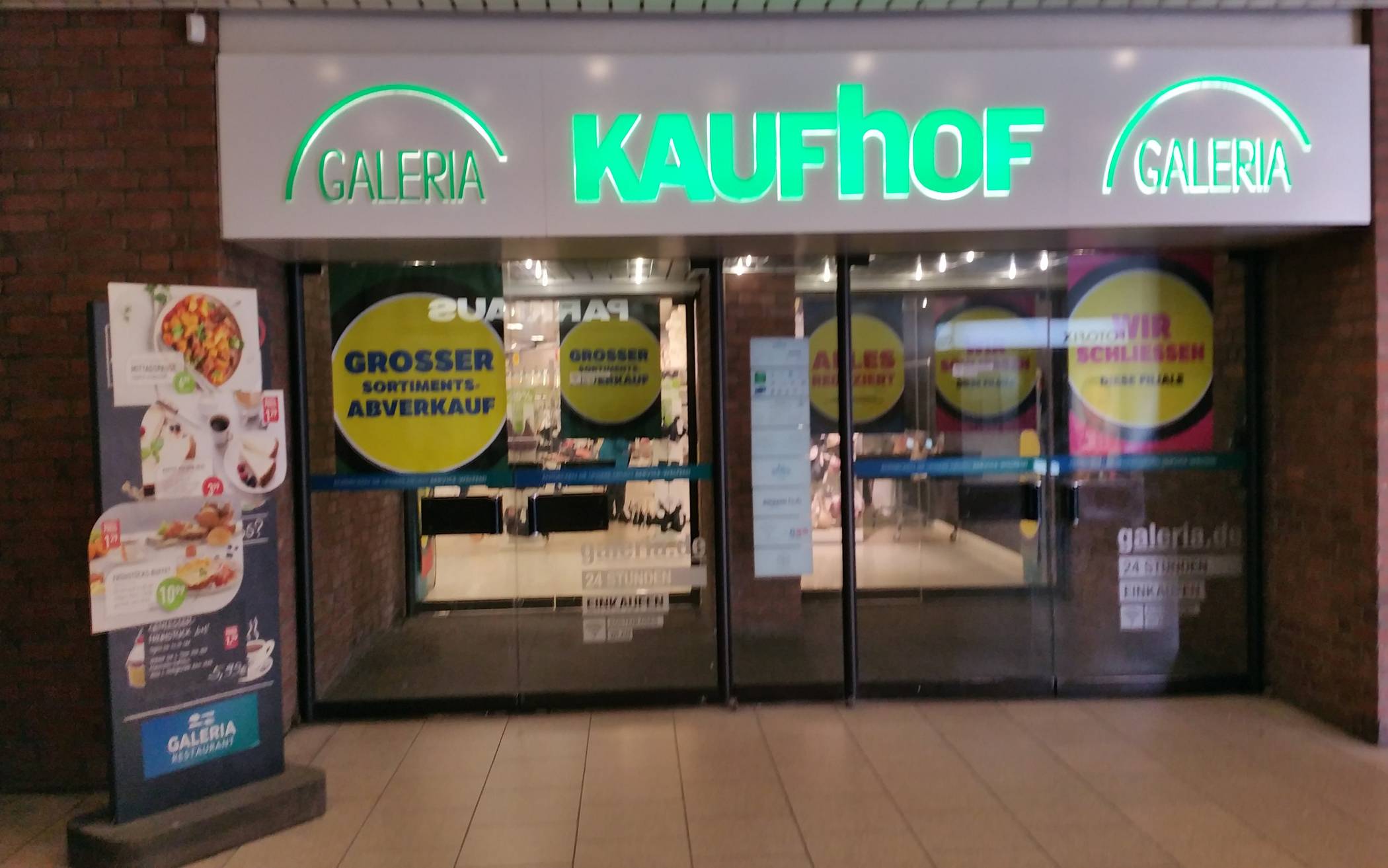 Kaufhofschließung abgewendet.